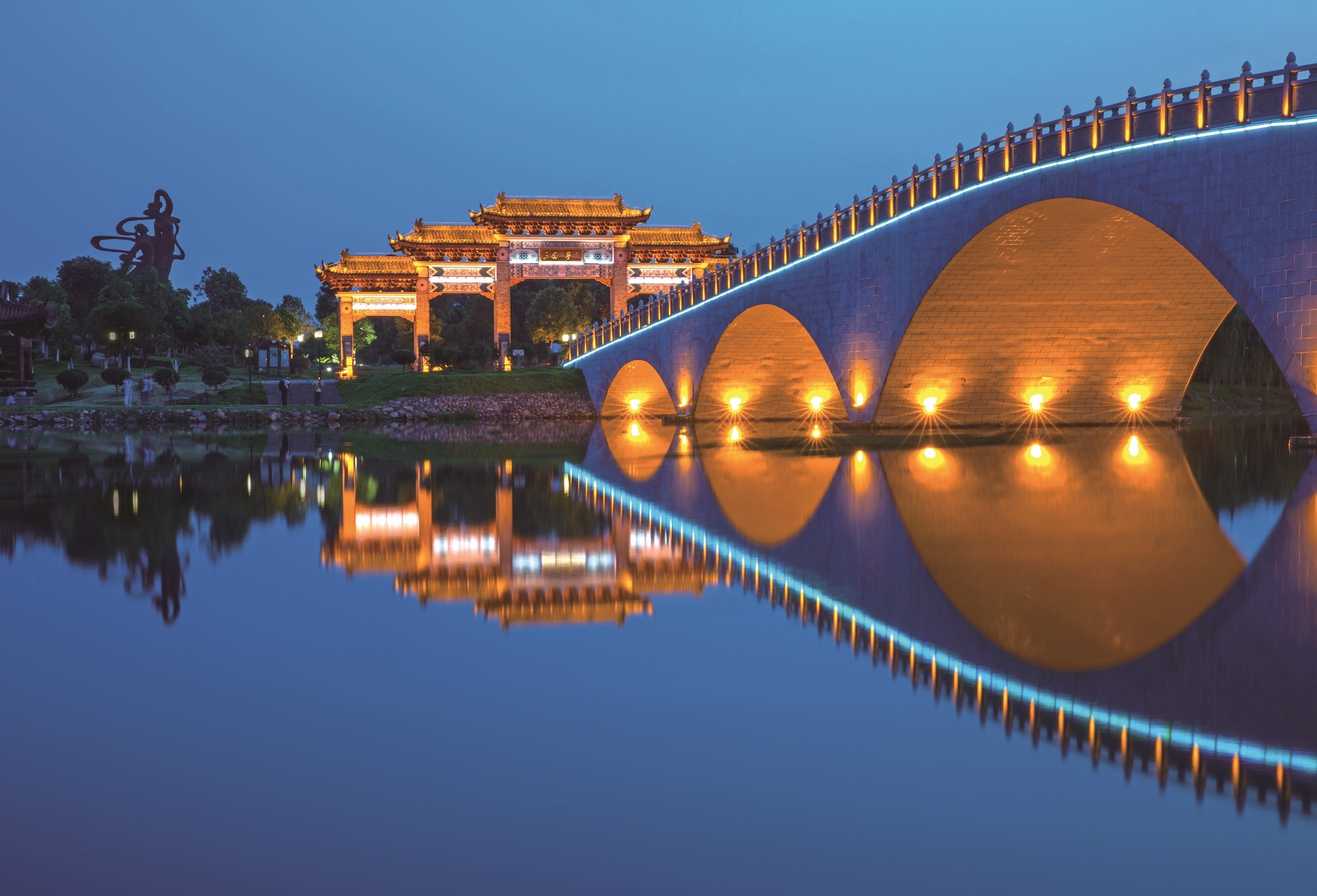 抚州:璀璨夜景 活力城市