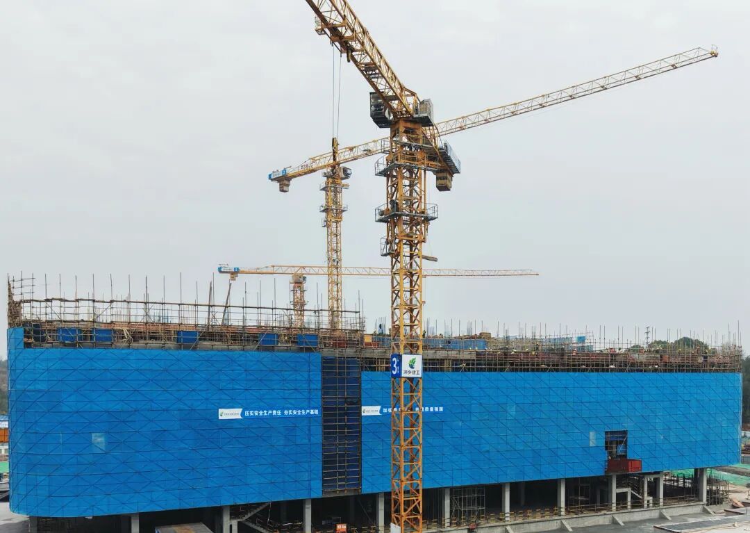 萍乡市儿童医院项目施工现场